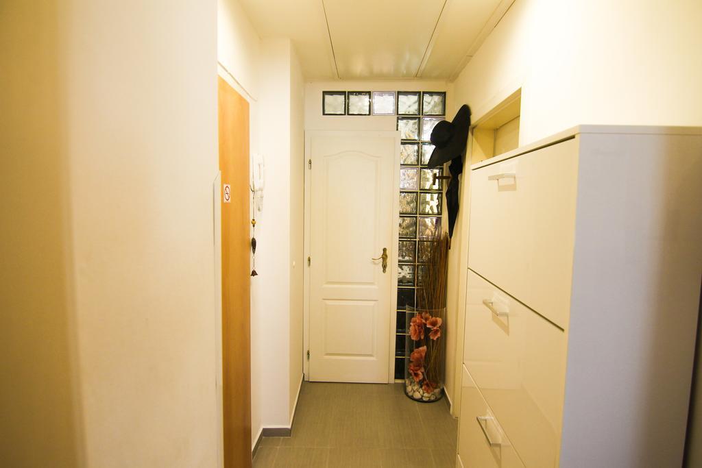 Central Cozy Apartment プラハ エクステリア 写真
