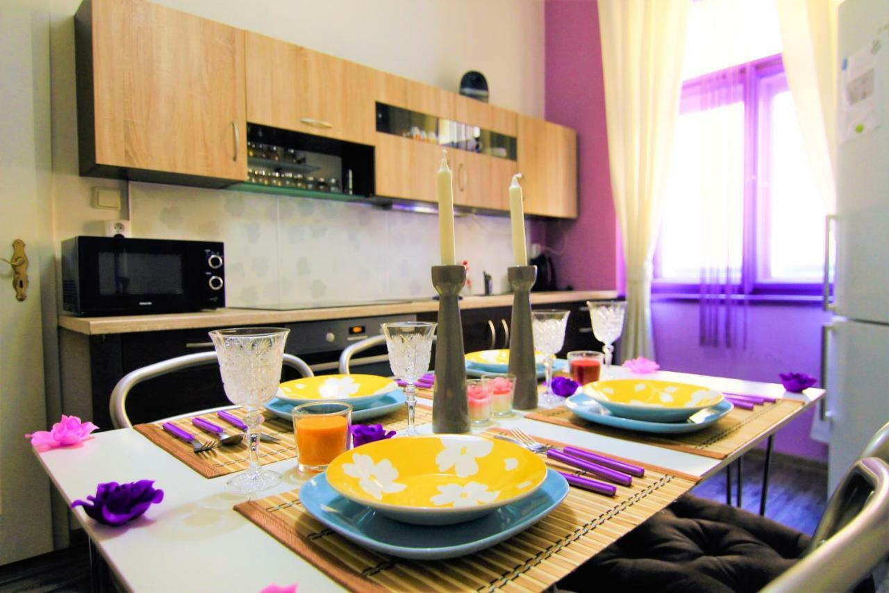 Central Cozy Apartment プラハ エクステリア 写真